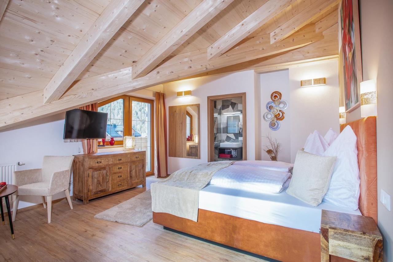 Gasthof Dorfwirt Sandgruber Ges.M.B.H Pertisau Exteriör bild